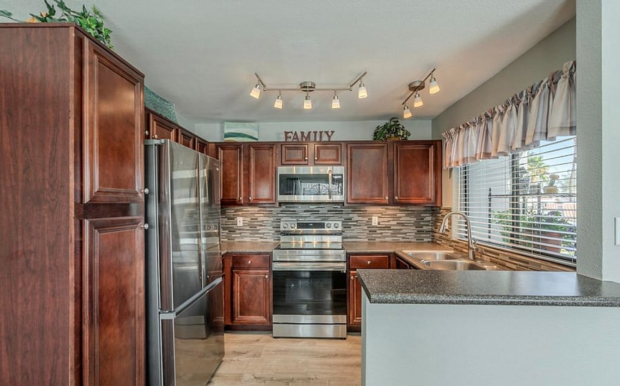 Furnished Finder property 1018106_1 photo 2