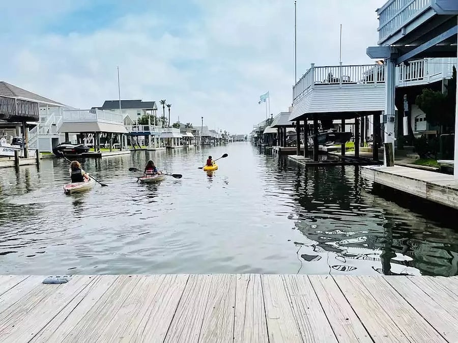 Kayaking - it's a short paddle out to the bay!