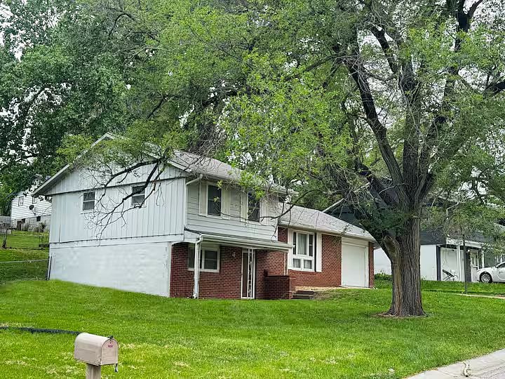 Furnished Finder property 1018119_1 photo 25