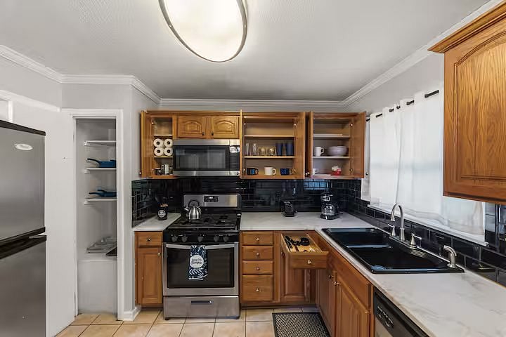 Furnished Finder property 1018119_1 photo 7