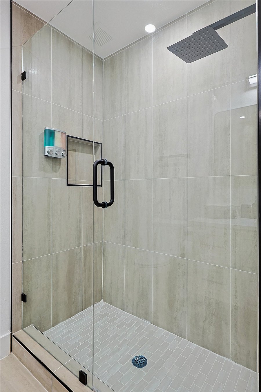 Furnished Finder property 1018120_1 photo 29