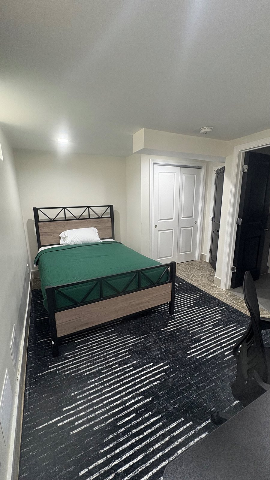Furnished Finder property 1018129_1 photo 2