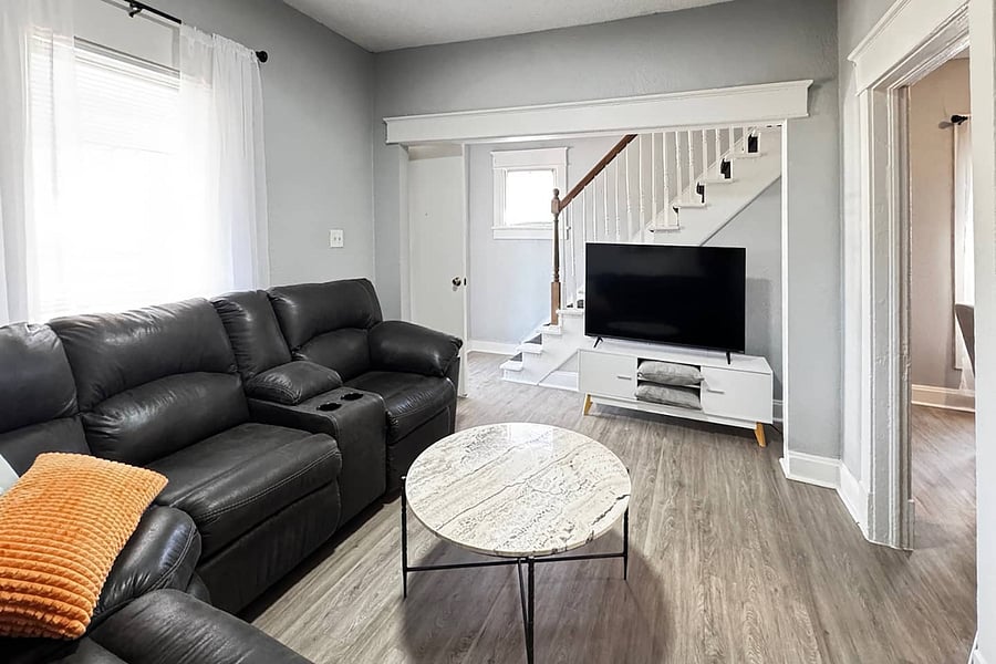 Furnished Finder property 1018135_1 photo 3