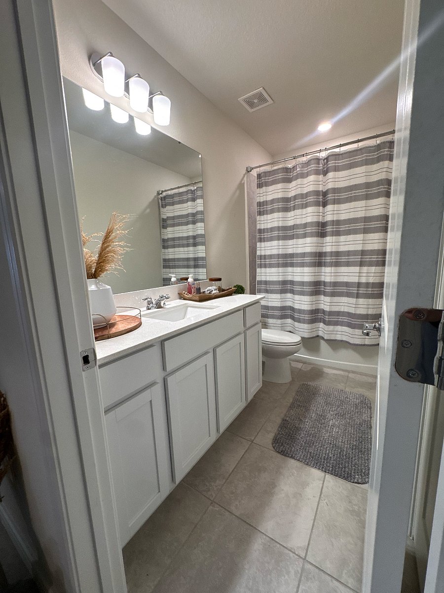 Furnished Finder property 1018136_1 photo 6