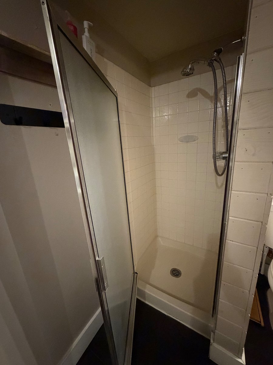 Furnished Finder property 1018137_1 photo 21