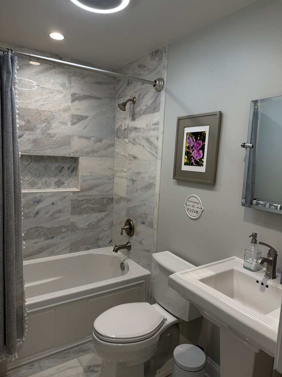Furnished Finder property 1018148_1 photo 23