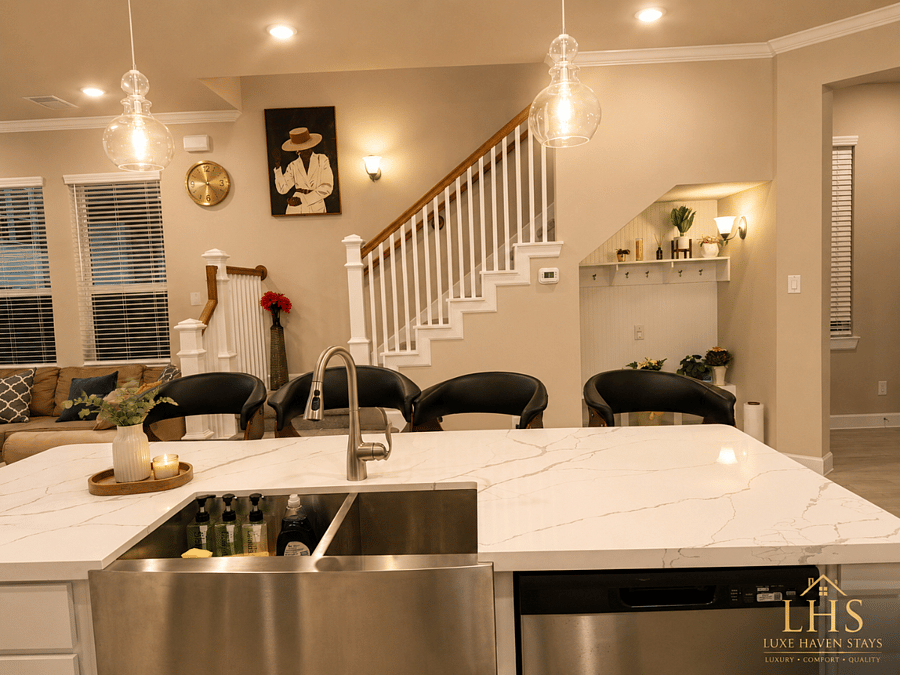Furnished Finder property 1018153_1 photo 2