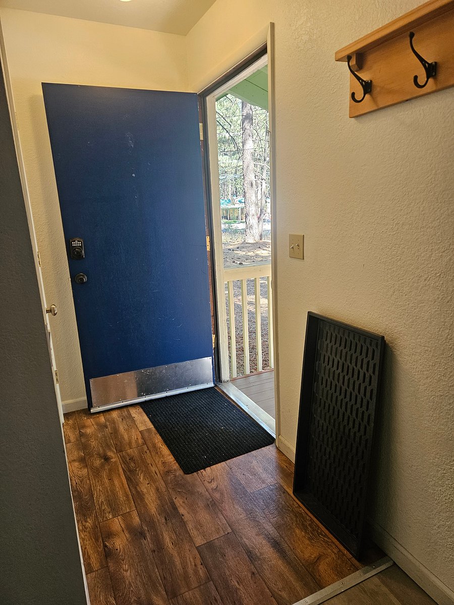 Furnished Finder property 1018161_1 photo 31