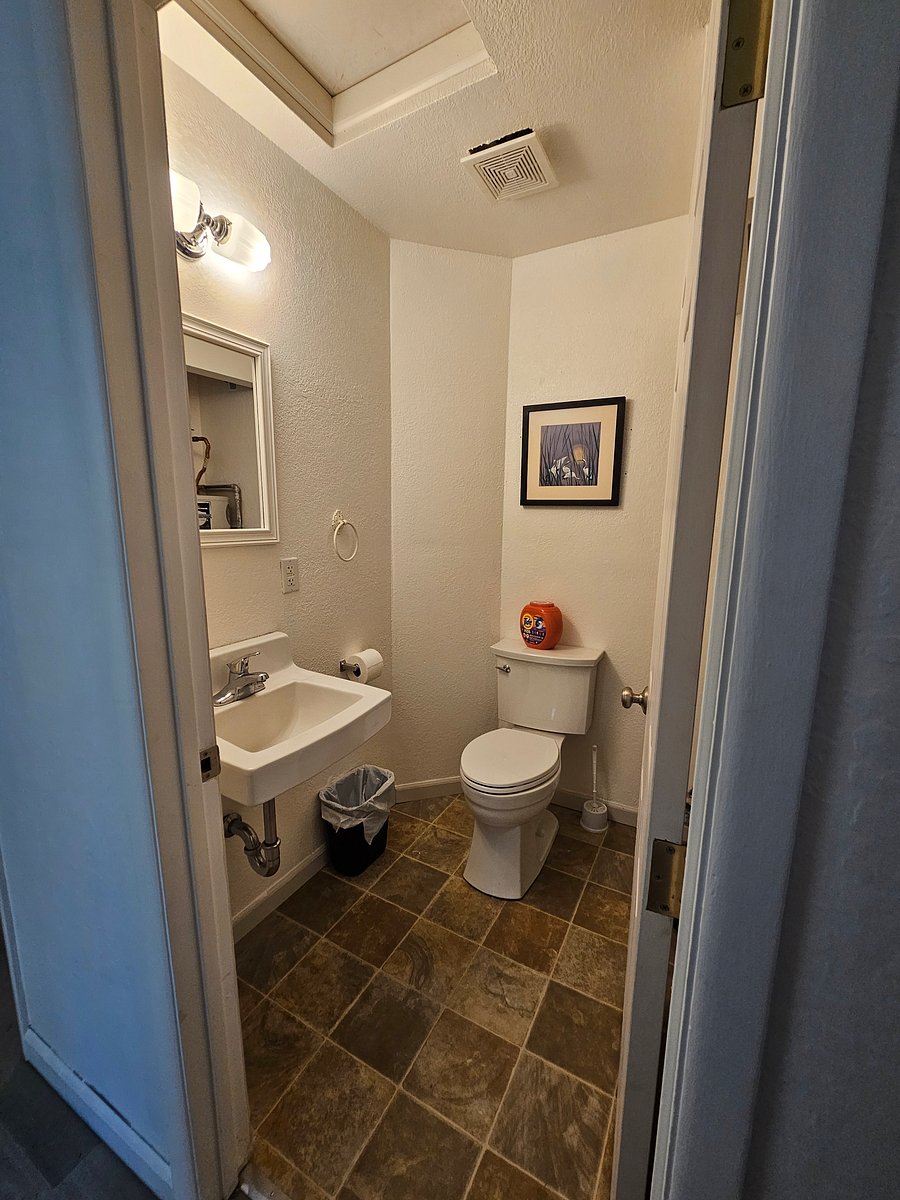 Furnished Finder property 1018161_1 photo 12