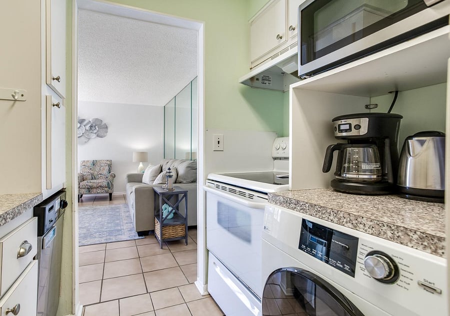 Furnished Finder property 1018167_1 photo 22