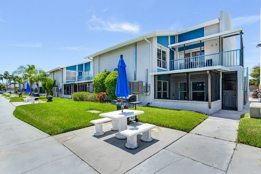 Furnished Finder property 1018167_1 photo 30