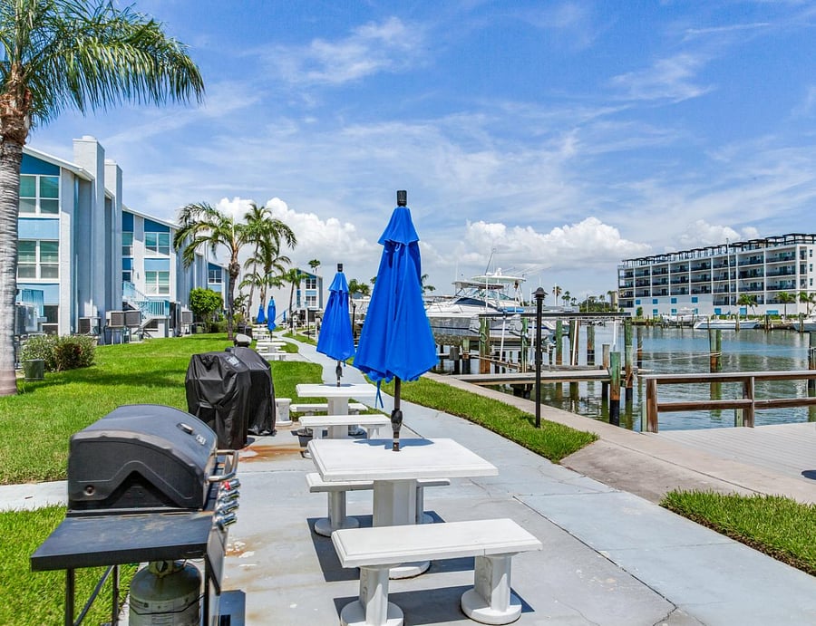 Furnished Finder property 1018167_1 photo 32