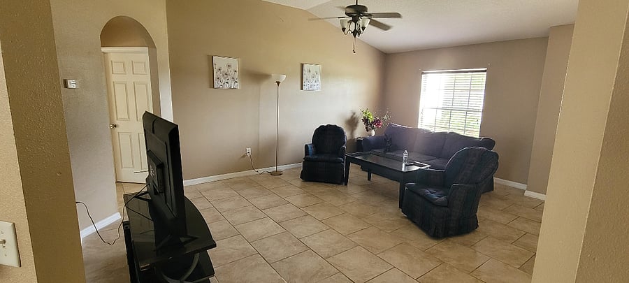 Furnished Finder property 1018170_1 photo 4