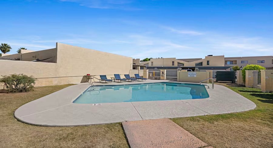 Furnished Finder property 1018202_1 photo 3