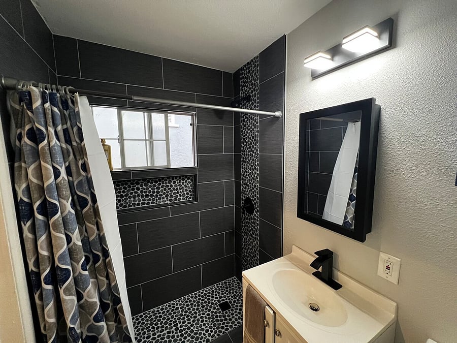 Furnished Finder property 1018211_1 photo 24