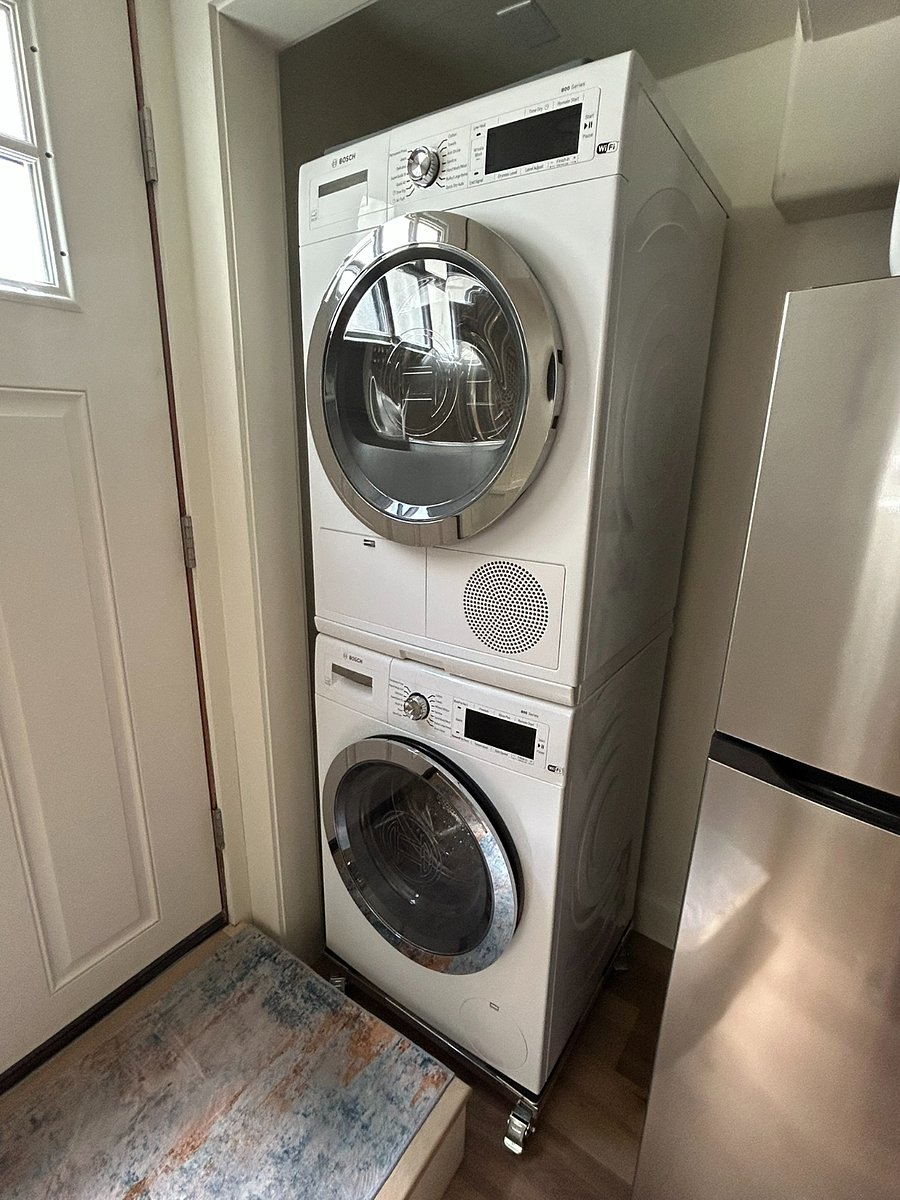 In unit washer and dryer