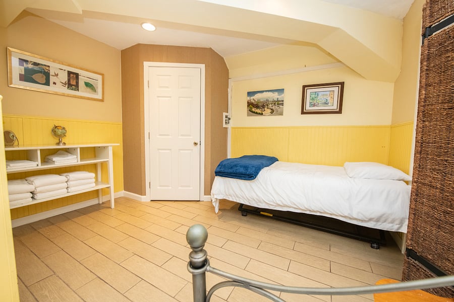 Furnished Finder property 1018248_1 photo 10