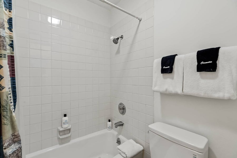 Furnished Finder property 1018266_1 photo 17