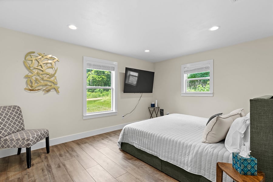 Master Bedroom - King