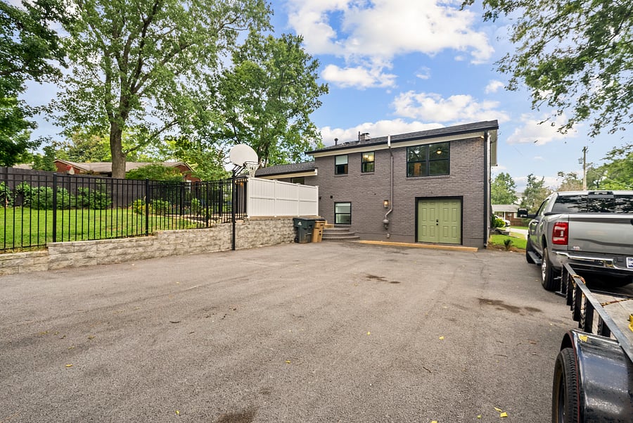 Furnished Finder property 1018271_1 photo 34