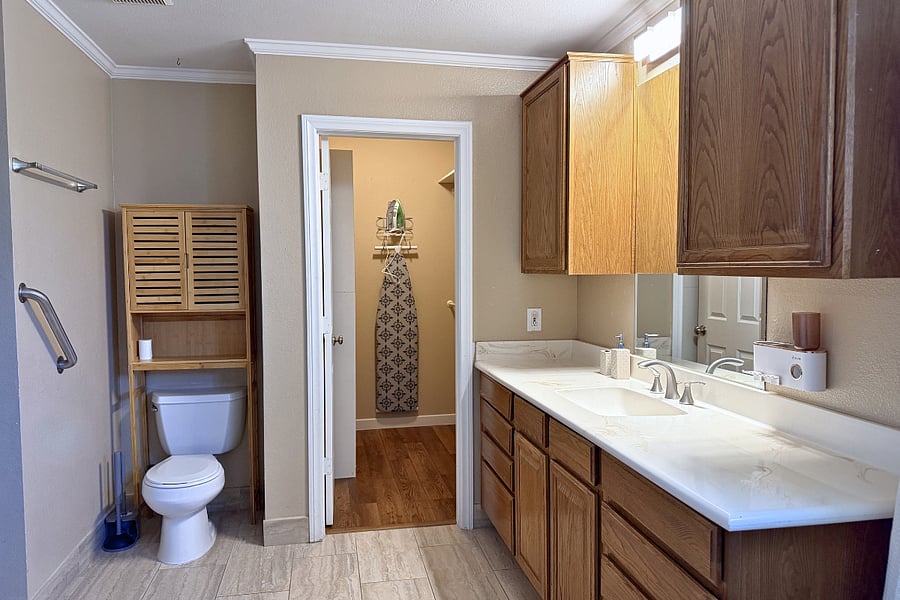 Furnished Finder property 1018274_1 photo 18