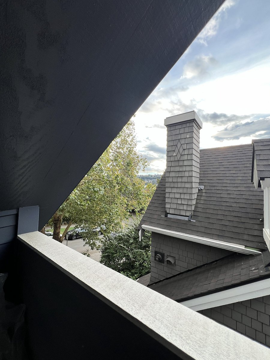 Primary Balcony