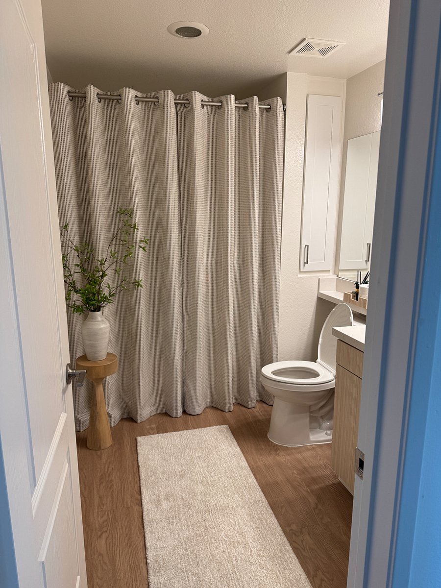 Furnished Finder property 1018281_1 photo 9