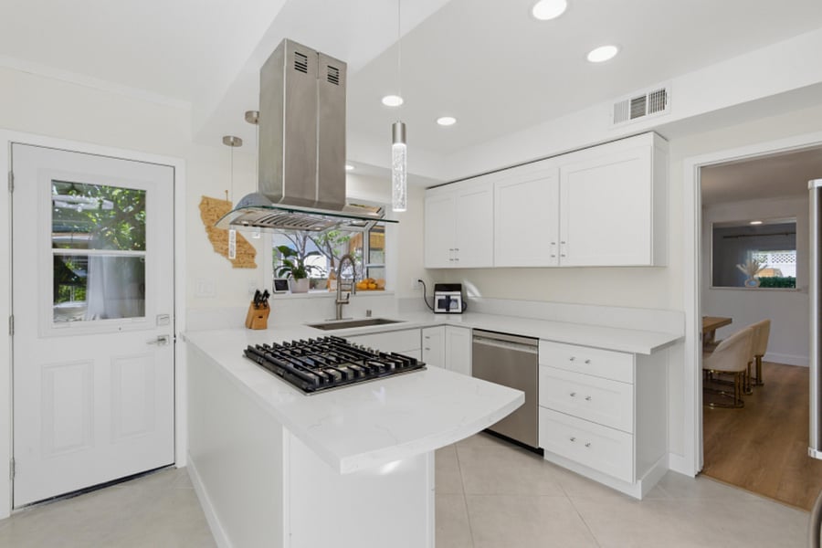 Furnished Finder property 1018302_1 photo 14