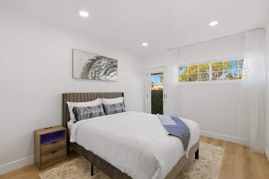 Furnished Finder property 1018302_1 photo 21