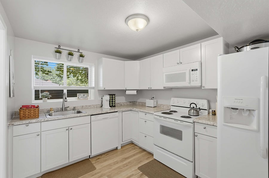Furnished Finder property 1018306_1 photo 4