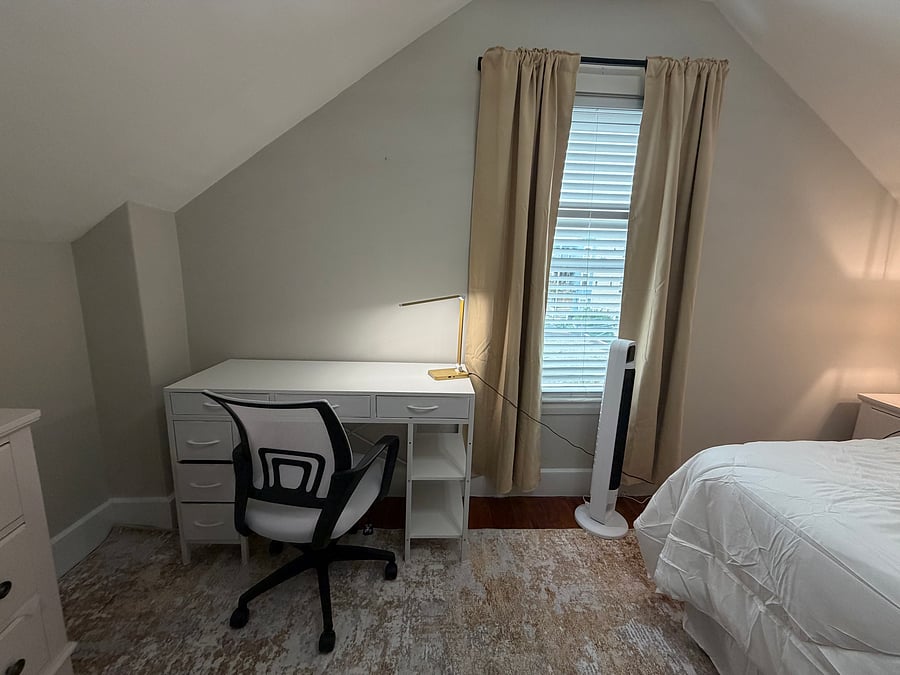 Furnished Finder property 1018307_1 photo 4