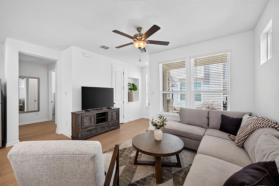 Furnished Finder property 1018313_1 photo 3