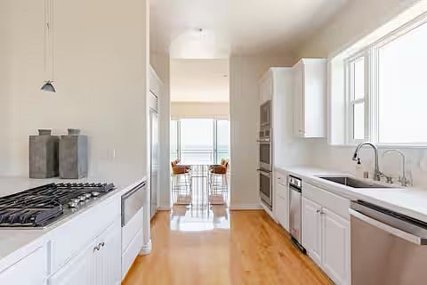 Furnished Finder property 1018317_1 photo 4