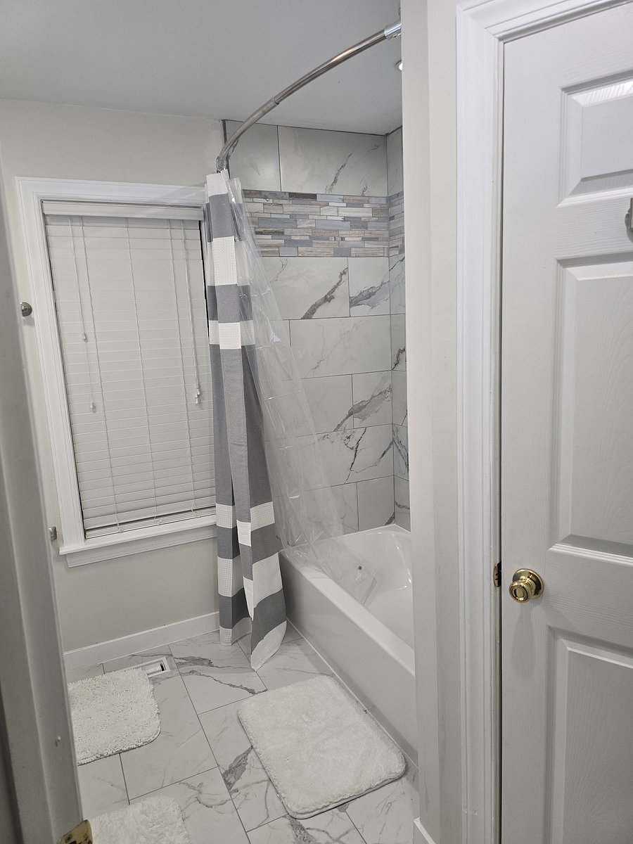 Furnished Finder property 1018319_1 photo 22