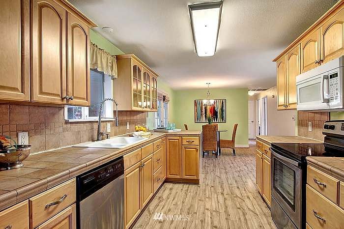Furnished Finder property 1018320_1 photo 4