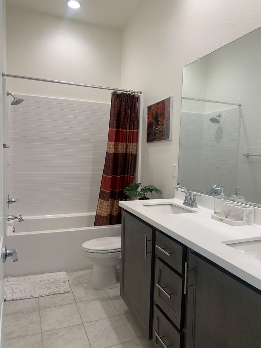 This shared bathroom has due sink vanity, each person has their own private sink. only share with another female medical professional who is very clean, organized.