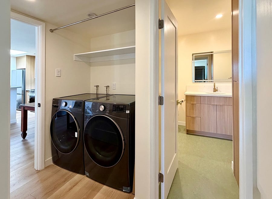 Furnished Finder property 1018352_1 photo 25