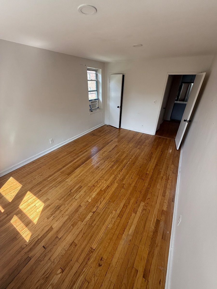 Furnished Finder property 1018360_1 photo 3