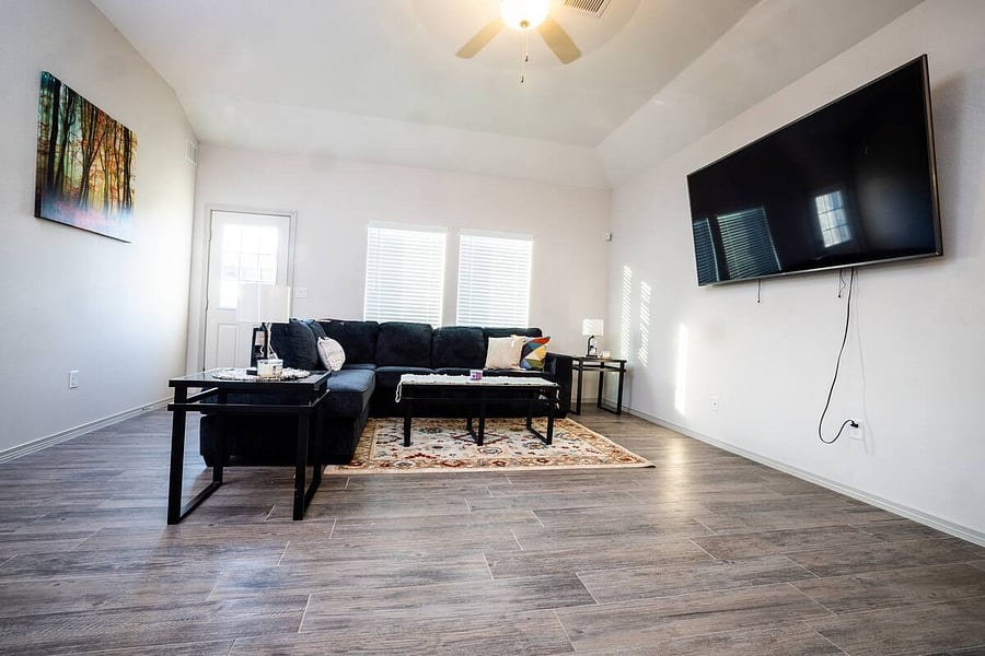 Furnished Finder property 1018365_1 photo 4