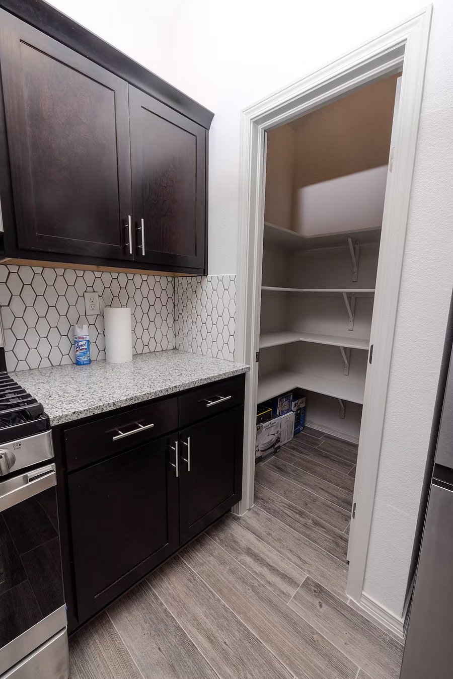 Furnished Finder property 1018365_1 photo 12