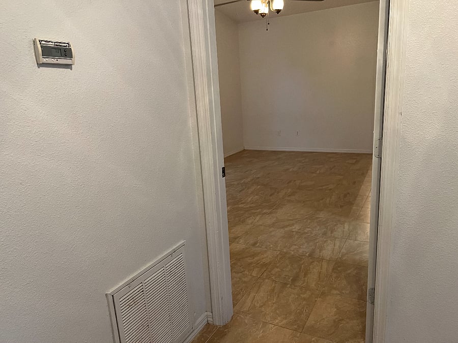 Furnished Finder property 1018390_1 photo 13