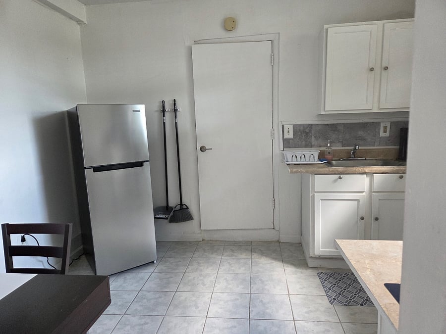Furnished Finder property 1018398_1 photo 5