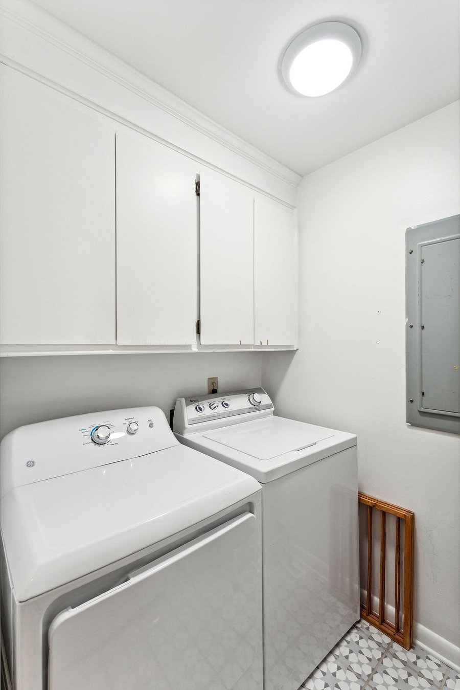 Furnished Finder property 1018399_1 photo 12
