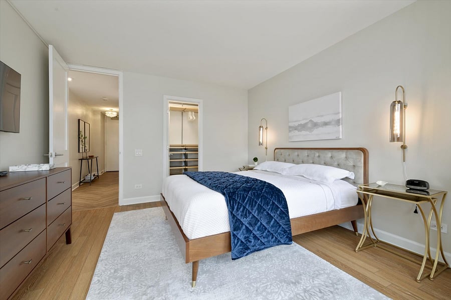Second bedroom with walk in closet