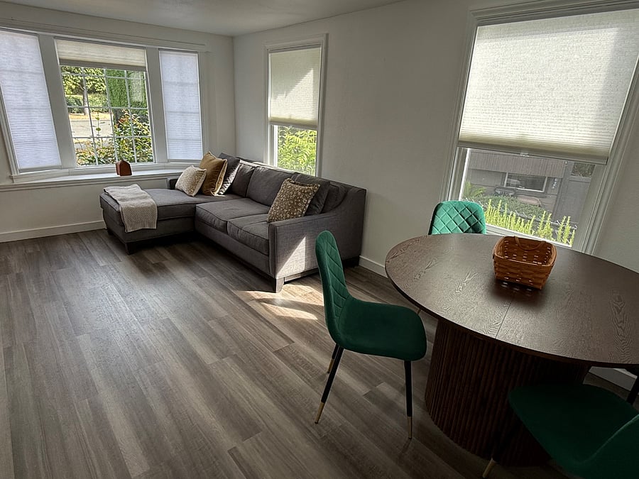Furnished Finder property 1018423_1 photo 3