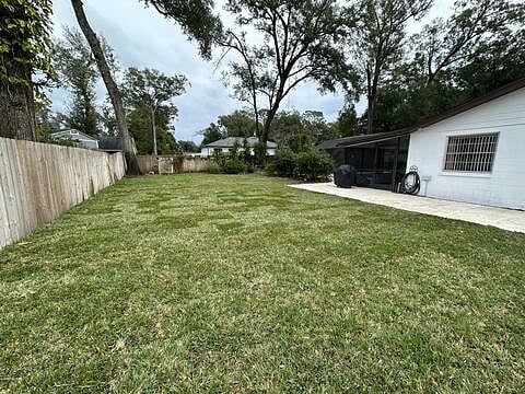 Furnished Finder property 1018456_1 photo 34