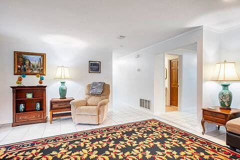 Furnished Finder property 1018456_1 photo 6