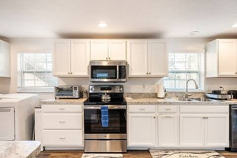 Furnished Finder property 1018456_1 photo 12