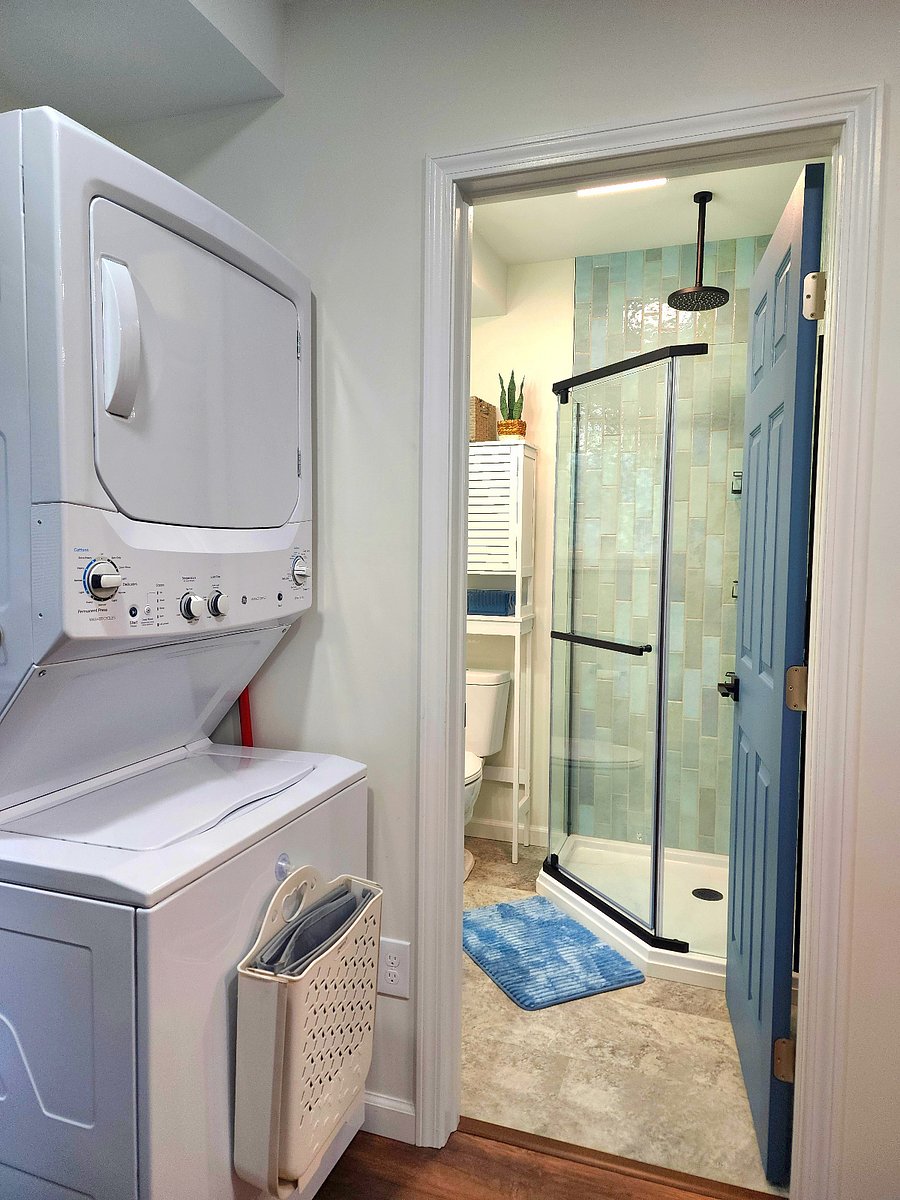 In-Unit Laundry