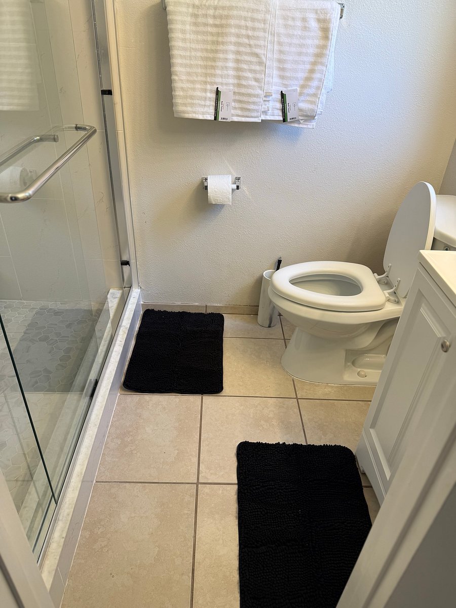 Furnished Finder property 1018475_1 photo 15